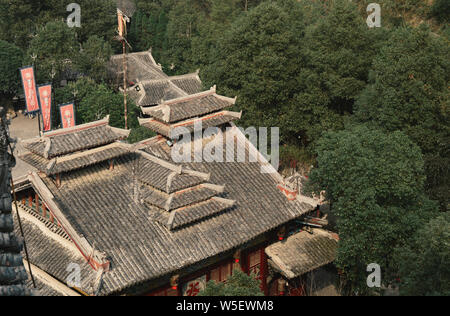 Nanning, Cina - il Nov 2, 2015. Antico palazzo in Nanning, Cina. Nanning è una città nel sud della Cina vicino al confine del Vietnam. Foto Stock