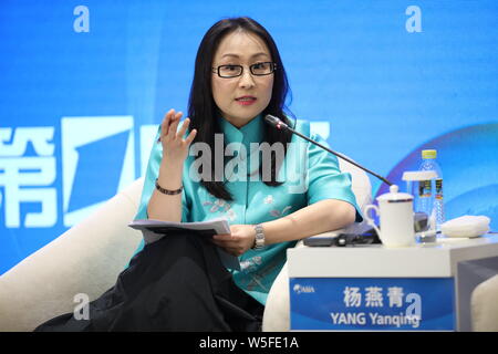 Yanqing Yang, Deputy Editor-in-Chief di China Business News e Managing Director di Yicai Research Institute, assiste il 'Data: Un stappata Bonanza' Foto Stock