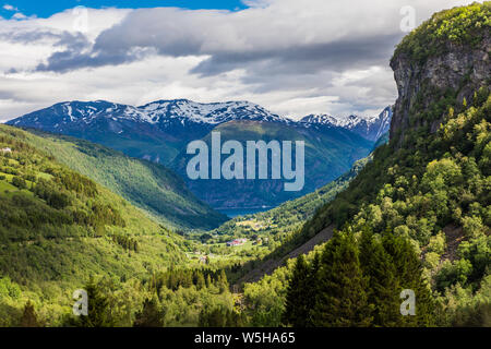 Norvegia, splendidi paesaggi della Norvegia montagne e colline Foto Stock