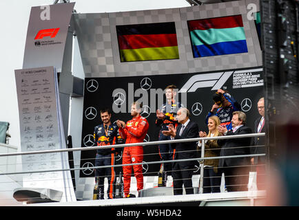 Formula 1 Gran Premio di Germania a Hockenheim il 28 Luglio 2019: Driver podio. Max Verstappen vincitore Sebastian Vettel, Daniil Kvyat Foto Stock