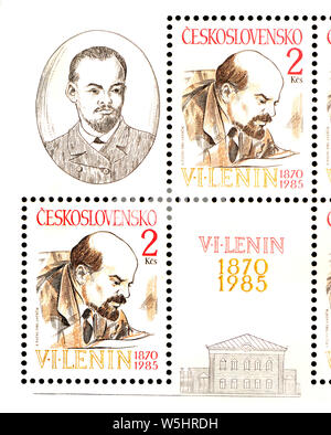 Cecoslovacco francobollo mini foglio (1985): 115° anniversario della nascita di Lenin - Vladimir Ilyich Ulyanov (1870 - 1924) Foto Stock