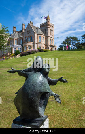 Giardino di scultura presso l'hotel Hastings Culloden giugno 2019 Foto Stock