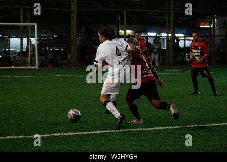 Salvador, Brasile. 26 Luglio, 2019. Corrispondenza tra Vitória Camaçari F7 12x2 Santa Cruz, match validi per il Round 16 del Bahia FUT7 campionato. Credito: Márcio Roberto/FotoArena/Alamy Live News Foto Stock