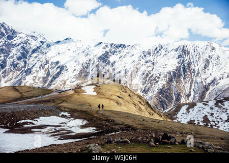 Vista in alta montagna latitude alla regione Mtskheta-Mtianeti in Georgia Foto Stock