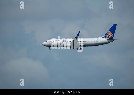 Orlando, Florida. Luglio 09, 2019 United Airlines in arrivo all'Aeroporto Internazionale di Orlando Foto Stock