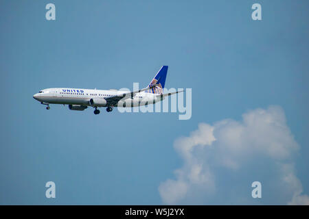 Orlando, Florida. Luglio 09, 2019 United Airlines in arrivo all'Aeroporto Internazionale di Orlando Foto Stock