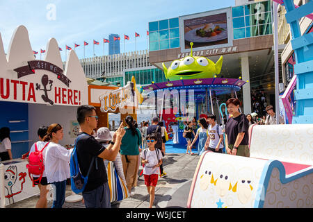 Hong Kong - Luglio 26, 2019: Porto di Hong Kong Cityis unendo le proprie forze con la Disney per portare "Toy Story 4" carnevale a tema con diversi giochi e challeng Foto Stock