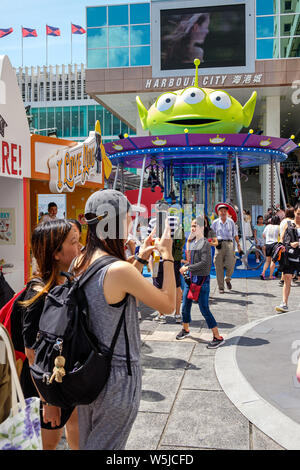 Hong Kong - Luglio 26, 2019: Porto di Hong Kong Cityis unendo le proprie forze con la Disney per portare "Toy Story 4" carnevale a tema con diversi giochi e challeng Foto Stock