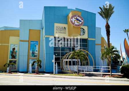 Cocoa Beach Surf Company e Four Points Sheraton hotel cocoa beach florida usa stati uniti d'America Foto Stock