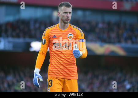 Londra, Inghilterra - 2 Maggio 2019: Norberto Murara Neto di Valencia nella foto durante la prima tappa del 2018/19 UEFA Europa League semifinali partita tra Arsenal FC (Inghilterra) e Valencia CF (Spagna) all'Emirates Stadium. Foto Stock