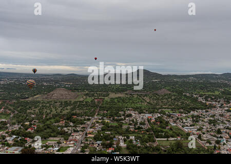 Resti della città antica di Teotihuacan, Messico Foto Stock