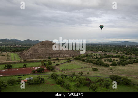 Resti della città antica di Teotihuacan, Messico Foto Stock