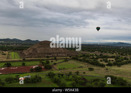 Resti della città antica di Teotihuacan, Messico Foto Stock