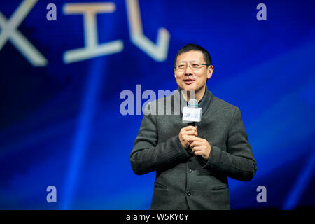 --FILE--Neil Shen Nanpeng, fondatore e managing partner di Sequoia Cina, parla in occasione di una conferenza tenutasi a Shanghai, in Cina, 27 gennaio 2019. US business m Foto Stock