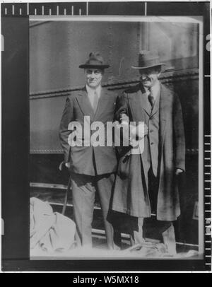 Roosevelt e Henry Morgenthau Jr Foto Stock