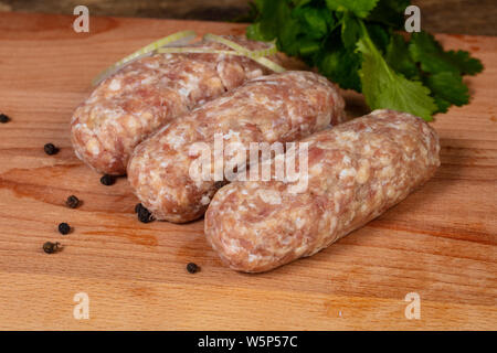 Materie cebab con carne di maiale pronti per la cottura Foto Stock