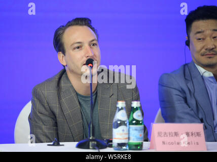 Mexican produttore cinematografico e membro della giuria Nicolas Celis partecipa a una conferenza stampa nel corso della ventiduesima Shanghai International Film Festival (2019 SIFF) in Sha Foto Stock