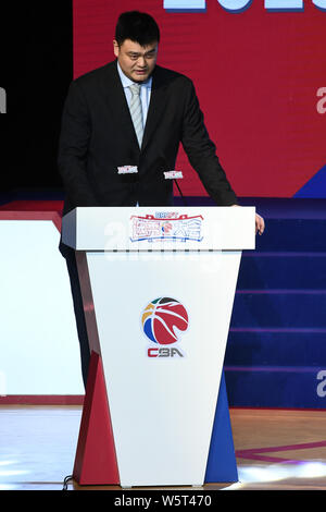 Pensionato cinese di pallacanestro Yao Ming, Presidente della cinese di pallacanestro, assiste il 2019 CBA Progetto in Cina a Shanghai, 29 luglio 2019. Foto Stock