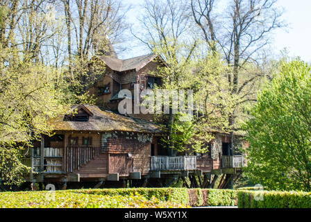 Casa sull'albero Foto Stock