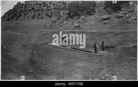 La molla sviluppata con cappuccio in metallo e doppio canale di irrigazione. Foto Stock