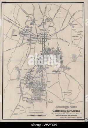 La guerra civile mappe 1172 Guida monumentale del campo di battaglia di Gettysburg una mappa che mostra la posizione di ogni monumento marcatore e tablet con avvicinando le strade e i viali di ricostruire e riparare Foto Stock