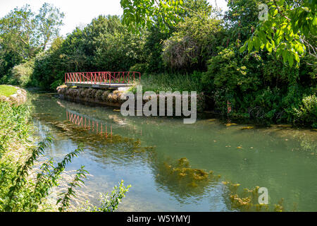 Ponte di Padwick sul Chichester Ship Canal, Chichester, Regno Unito. Foto Stock
