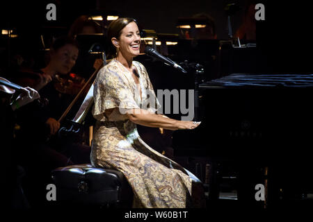 Luglio 29, 2019, Toronto, Ontario, Canada: Canadese cantante e cantautore Sarah McLachlan eseguito un sold out show in Toronto. Nella foto: SARAH MCLACHLAN (credito Immagine: © Angelo Marchini/ZUMA filo) Foto Stock