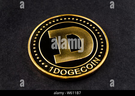 DOGE Dogecoin cryptocurrency mezzi di pagamento nel settore finanziario Foto Stock