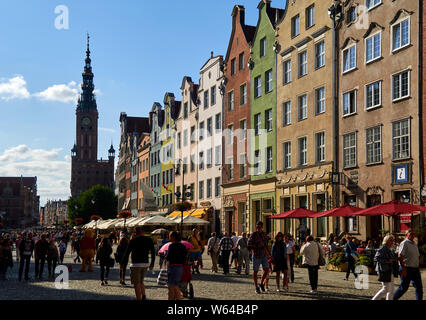 L'Europa, Polonia, Gdansk, il Municipio e la lunga strada del mercato in Gdansk. Foto Stock