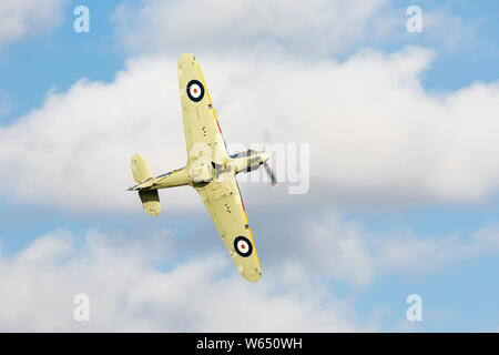 Mare Hawker Hurricane 1B, registrato G-BKTH (Z7015) visualizzazione al vecchio Operaio Foto Stock