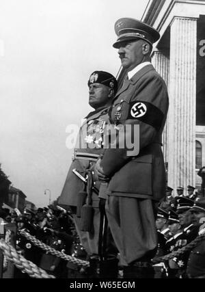 Ritratto di Benito Mussolini e Adolf Hitler, 1940 Foto Stock