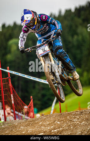 Giugno 12, 2011 - Leogang, Austria. Rachel Atherton (GBR) racing a UCI Mountain Bike Downhill Coppa del mondo. Foto Stock