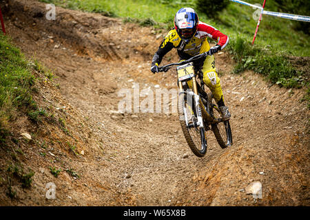 Settembre 20, 2013 - Leogang, Austria. Rachel Atherton (GBR) racing a UCI Mountain Bike Downhill Coppa del mondo. Foto Stock