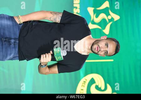 Il calcio brasiliano player Renato Soares de Oliveira Augusto, o semplicemente Renato Augusto, di Pechino Guoan Sinobo, partecipa a una conferenza stampa per le stelle un Foto Stock