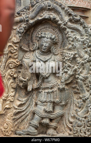 La scultura a Belur tempio vicino Bengaluru (Bangalore),Karnataka, India. Foto Stock