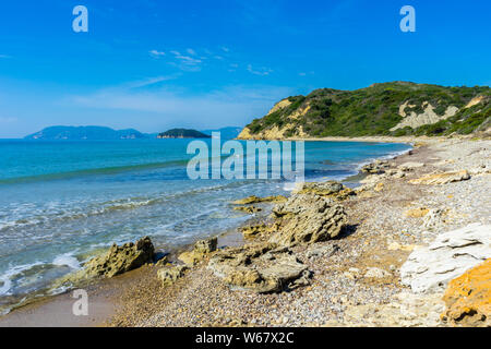 Grecia ZANTE, Rocky gerakas bay famosa per la schiusa di tartaruga Foto Stock