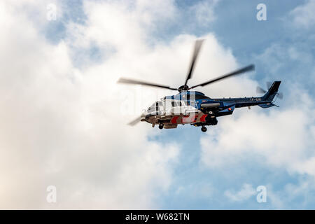 REYKJAVIK, Islanda Icelandic Coast Guard Airbus H225 elicottero, TF-EIR, atterra all'aeroporto di Reykjavik Foto Stock