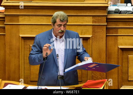 Atene, Grecia. 31 Luglio, 2019. Ex Vice Ministro della sanità e vice di Syriza Pavlos Polakis, durante il suo discorso in Parlamento ellenica. Credito: Dimitrios Karvountzis/Pacific Press/Alamy Live News Foto Stock