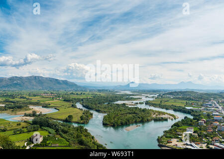 Vista Shkodar vicino a Città di Castello di Rozafa, Albania Foto Stock