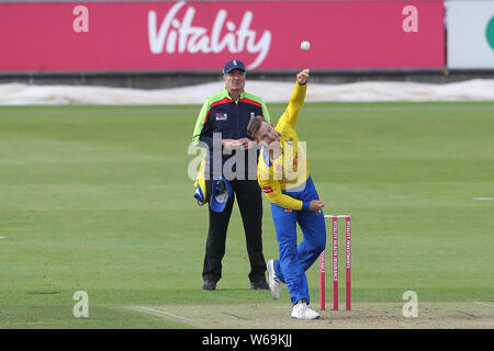 CHESTER LE STREET, Inghilterra 31 luglio D'Arcy a corto di Durham bowling durante la vitalità T20 Blast match tra Durham County Cricket Club e Leicester Volpi a Emirates Riverside, Chester le street mercoledì 31 luglio 2019. (Credit: Mark Fletcher | MI News) Credito: MI News & Sport /Alamy Live News Foto Stock