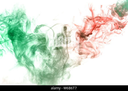 Una nuvola di fumo in stile Cinese con verde e di colore rosso su sfondo bianco. Stampa per t-shirt. Inchiostro tossico. Foto Stock