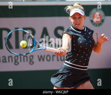 American giocatore di tennis Amanda Anisimova giocando diretti shot in French Open 2019 Torneo di tennis, Parigi, Francia Foto Stock