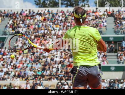 Lo spagnolo giocatore di tennis Rafael Nadal giocando diretti girato durante il French Open 2019, Parigi, Francia Foto Stock