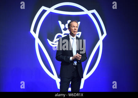 Mathias Carlbaum, capo delle operazioni commerciali, Executive Vice presidente e membro del Comitato Esecutivo della Scania AB, parla durante la manifestazione di lancio f Foto Stock