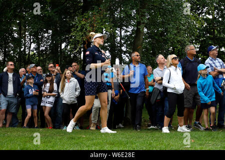 L'Inghilterra del Charley scafo su xvi verde durante il giorno uno di AIG donna British Open at Woburn Golf Club, poco Brickhill. Foto Stock