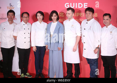 Cantante Taiwanese Jolin Tsai, centro assiste la Guida Michelin 2018 di Taipei a Taipei, Taiwan, 14 marzo 2018. *** Caption locale *** Foto Stock