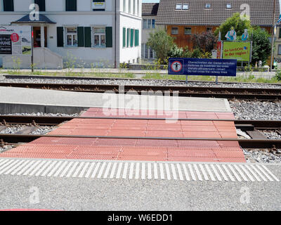 In Bahnübergang Beinwil am See, Kanton Argovia, Schweiz, Europa Foto Stock