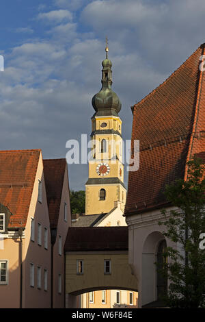 Città Chiesa Parrocchiale dell'Assunzione di Maria, Deggendorf, Foresta Bavarese, Bassa Baviera, Germania Foto Stock