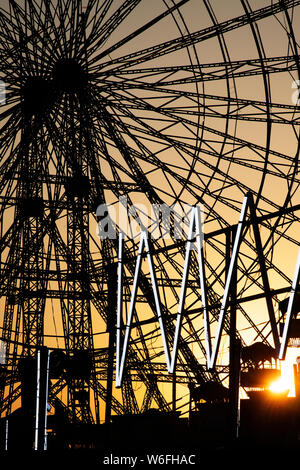 L'immagine della ruota Gaint in fiera Mahim, a Mahim, Mumbai, India Foto Stock