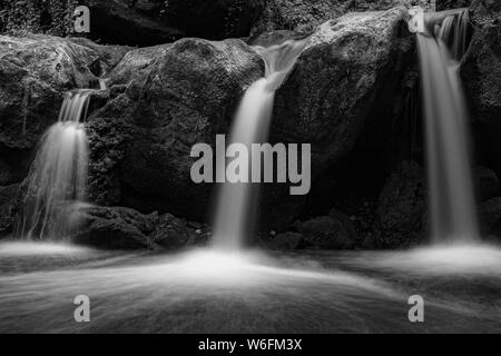 Scheissentumpel cascata, Mullerthal Lussemburgo Foto Stock